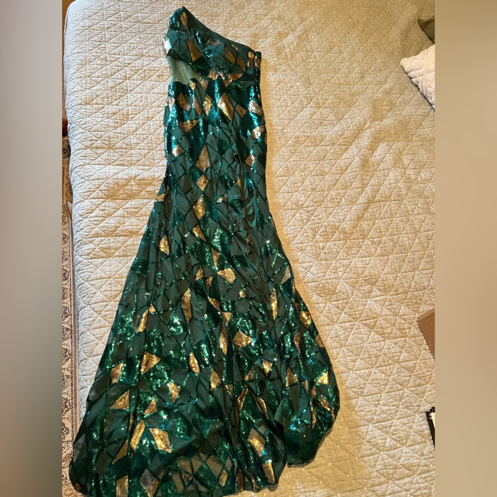Sequined one shoulder, high slit Mardis Gras formal gown, tall/long sz M